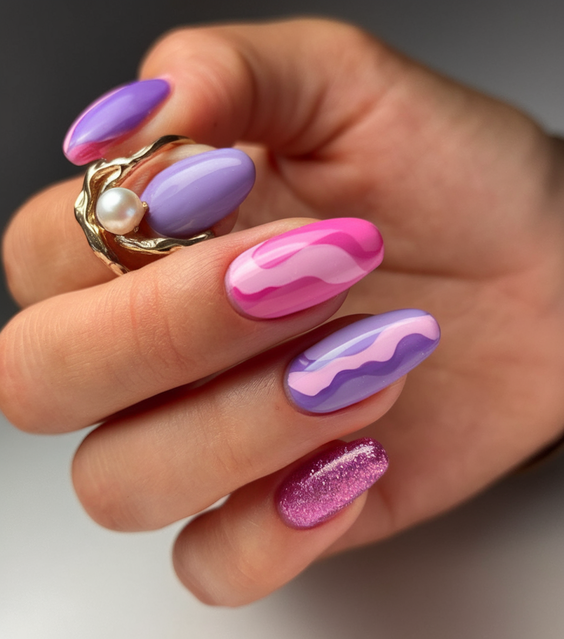 Summer Almonds Nails Ideas 2025 for Colorful Beach Vacation Looks with Classy Simple Designs