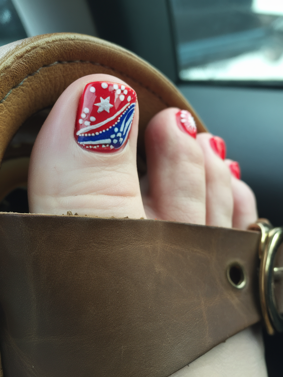 4th of July Pedicure Ideas 2025: Patriotic Designs for Your Summer Toes