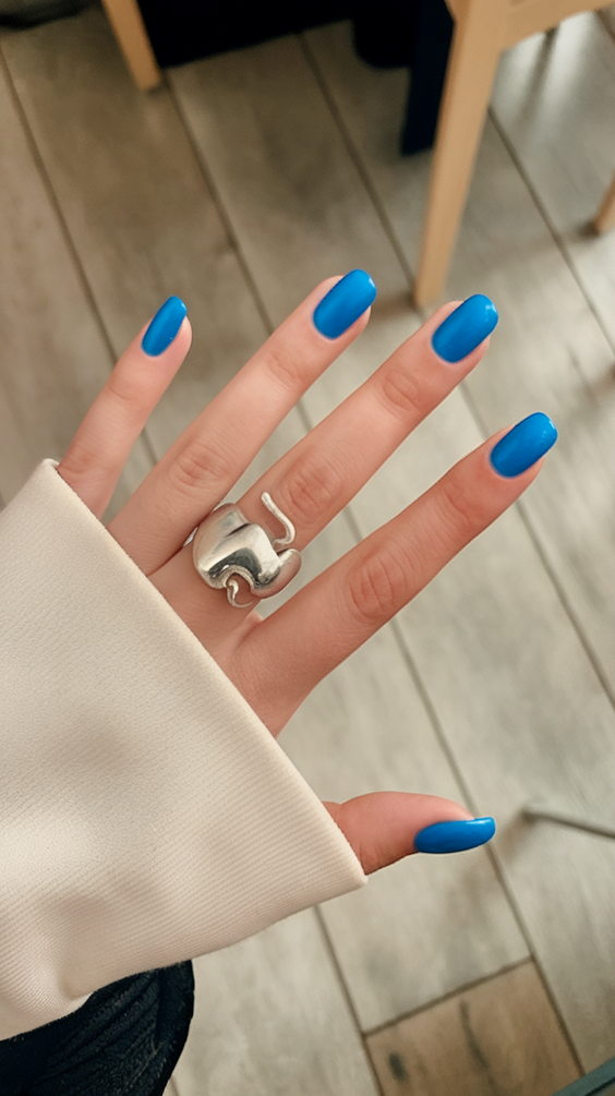 Basic Summer Nails Ideas 2025: Almond, Square, Neon, Solid & Simple Designs for Spring/Summer Fun