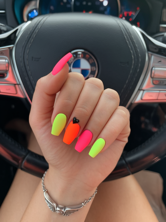 Neon Summer Nail Ideas 2025 for Bold and Bright Looks All Season Long