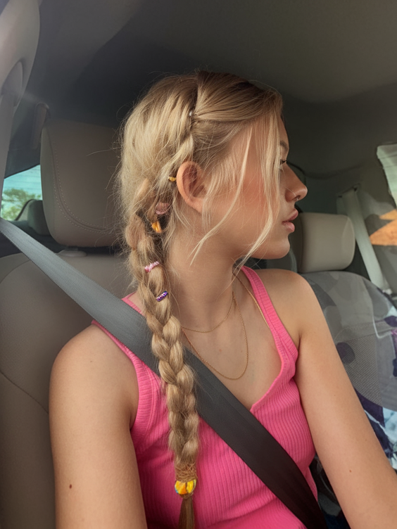 July Hairstyles Ideas 2025: Effortless Braids, Buns, and Creative Looks for Summer Inspiration
