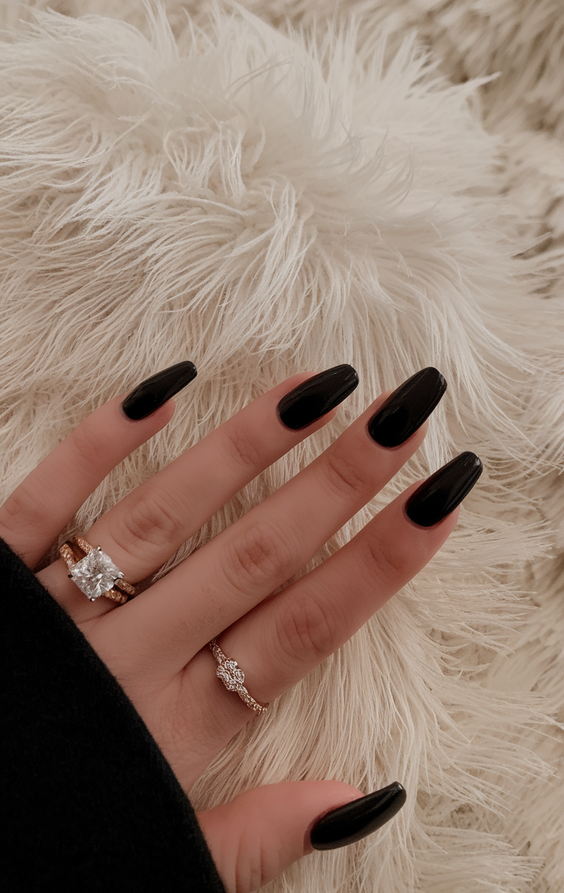 Summer Black Nails Ideas 2025 That Are Short, Trendy, and Totally Wearable for All Skin Tones