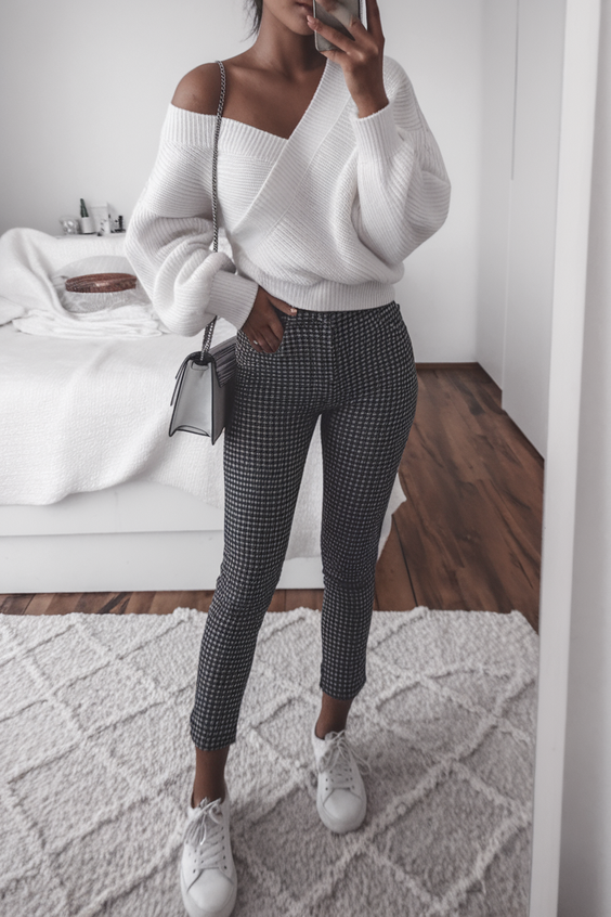 Your Guide to Early Fall Outfits 2025:  Work, Casual, and Chic Outfit Ideas