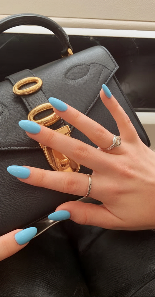 Simple Round Nails for Summer 2025 – Inspo for Gel, Acrylic, and Dip Designs That Last