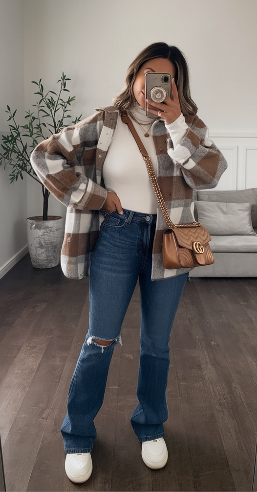 Mom Outfits Ideas for Fall 2025: The Ultimate Stylish Guide for Busy Moms and Everyday Adventures