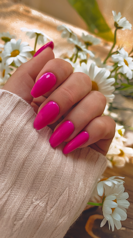 Fun Nail Color Ideas for August 2025: Try These Trending Neon, Pastel, and Chrome Shades This Month