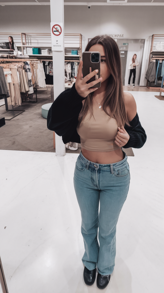 Fall Outfits Latina Women Will Love: 20 Cute Looks for Effortless Style Inspiration in 2025