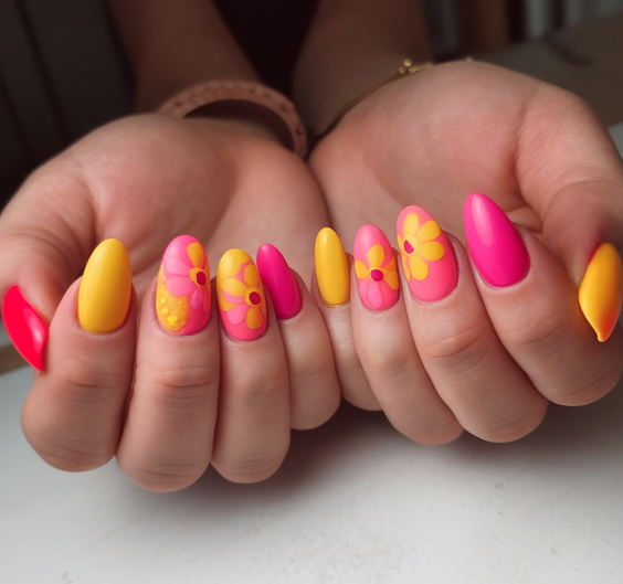 Summer Nail Art Ideas 2025: Bright Designs, French Tips, 3D, and Simple Florals for Every Style