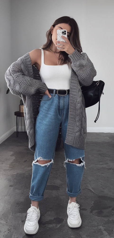 Early Fall Outfits Ideas 2025 for Cozy Weekends, Dinner Looks, and Transitional Layers