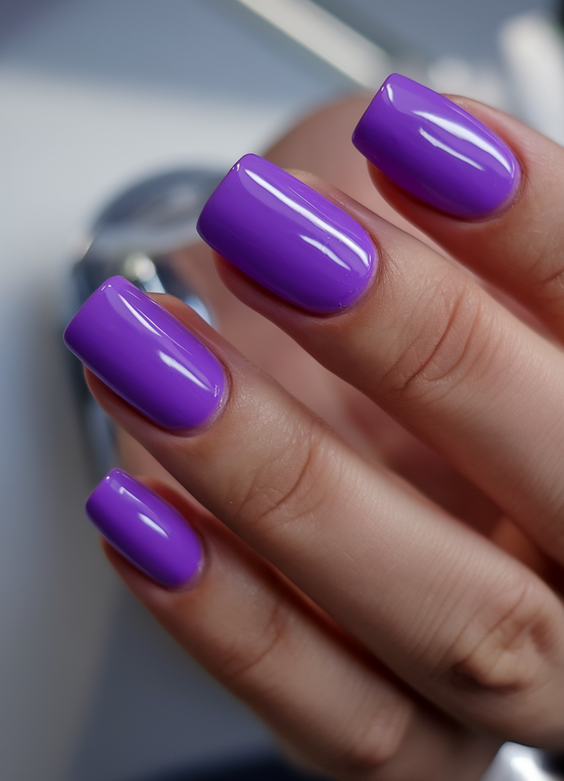 Nail Designs to Try in August 2025: Bright, Simple, and Cute August Nails Designs Short Square Ideas