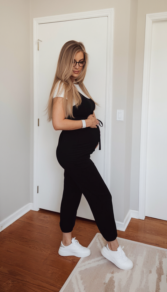 2025 Fall Pregnancy Fashion: Cute & Comfortable Maternity Outfits