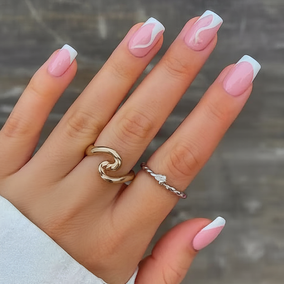 Nail Designs to Try in August 2025: Bright, Simple, and Cute August Nails Designs Short Square Ideas