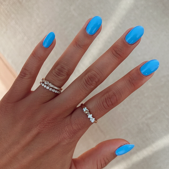 Simple Round Nails for Summer 2025 – Inspo for Gel, Acrylic, and Dip Designs That Last