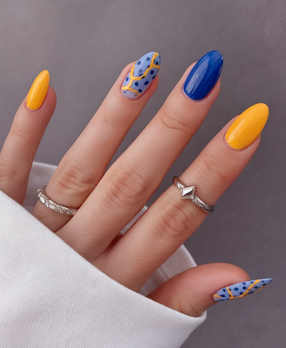 Summer Nail Art Ideas 2025: Bright Designs, French Tips, 3D, and Simple Florals for Every Style