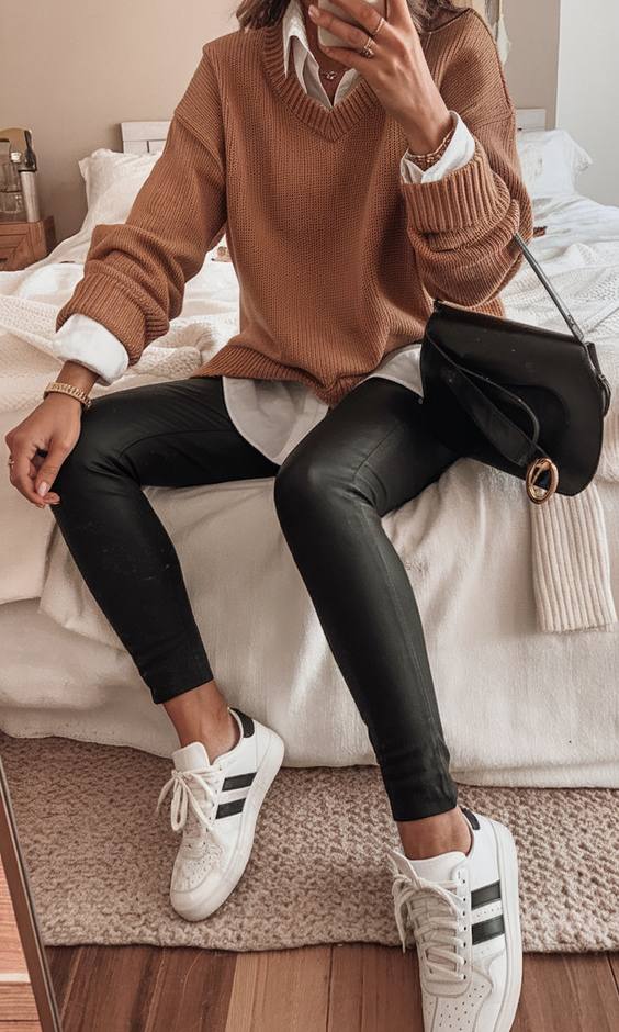 Must-Try Outfits Combinations for Fall 2025: Chic Layering and Trendy Color Ideas This Season