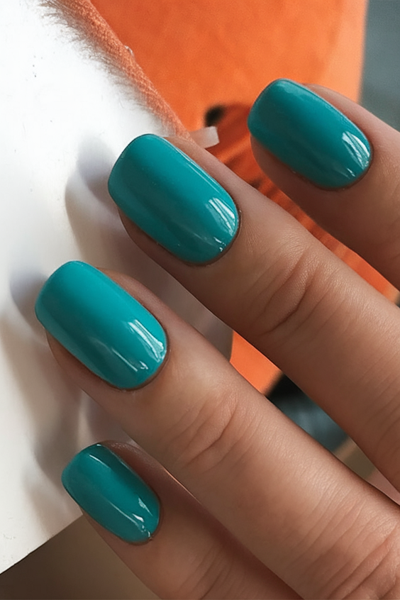 Nail Designs to Try in August 2025: Bright, Simple, and Cute August Nails Designs Short Square Ideas