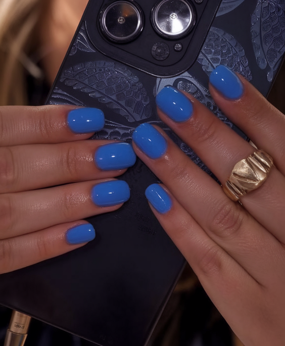 Nail Designs to Try in August 2025: Bright, Simple, and Cute August Nails Designs Short Square Ideas
