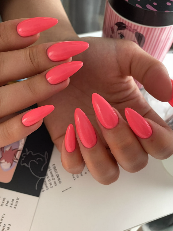 Nail Designs to Try in August 2025: Bright, Simple, and Cute August Nails Designs Short Square Ideas