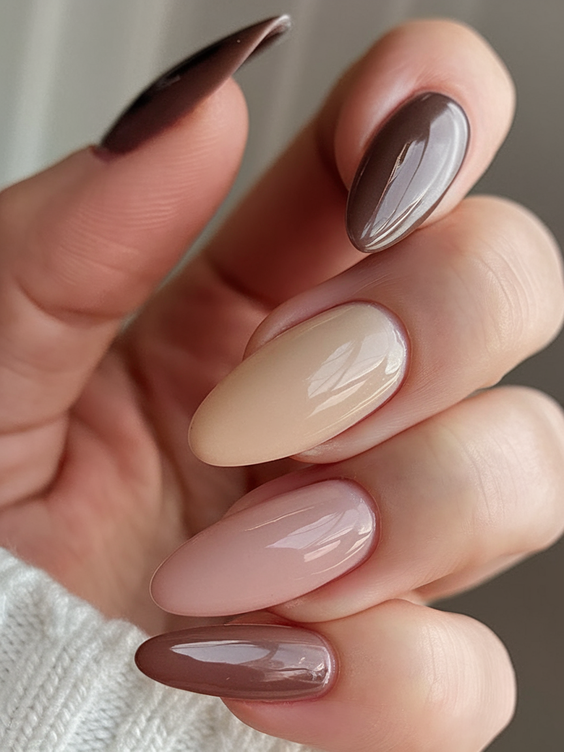 Autumn 2025 Nail Color Inspiration: Trendiest Autumn Nails Color Ideas and Designs for the Season