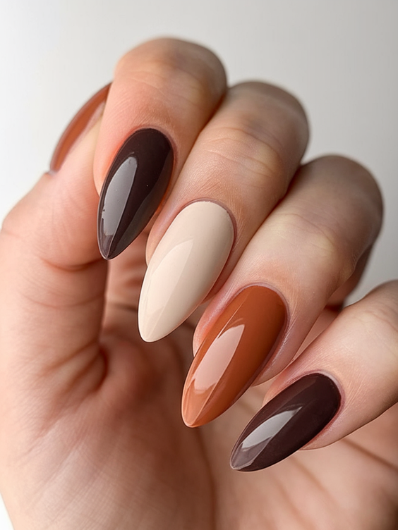 Autumn 2025 Nail Color Inspiration: Trendiest Autumn Nails Color Ideas and Designs for the Season