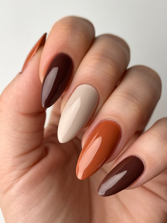 Fall Season Nail Ideas 2025: The Hottest Trends, Colors, and Designs for a Stylish Autumn Manicure