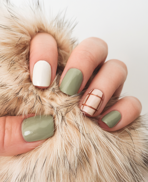 Latest Short Fall Nail Trends 2025: 20 Cozy and Stylish Designs for the Season