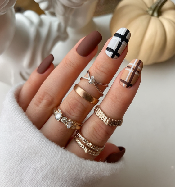 Fall Season Nail Ideas 2025: The Hottest Trends, Colors, and Designs for a Stylish Autumn Manicure