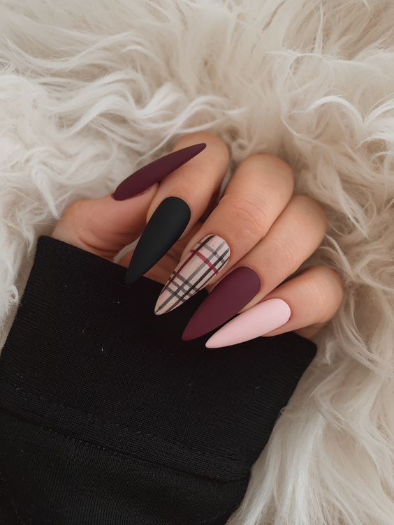 Top Fall 2025 Nail Color Shades: Must-Try Trends for Seasonal Style & Chic Manicure Inspiration