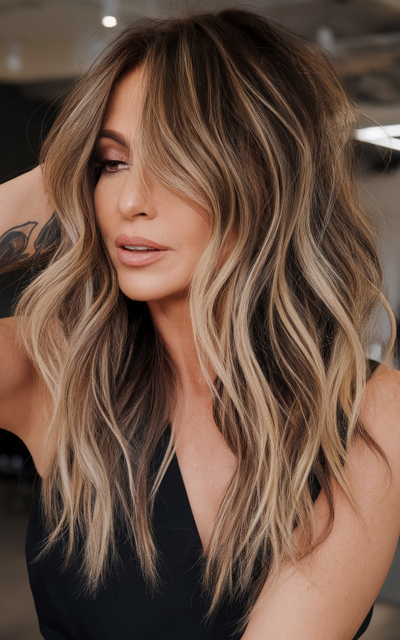 Fall Hair Color for Women Over 40: Best 2025 Trends, Blonde, Brown, and Gray Shade Ideas
