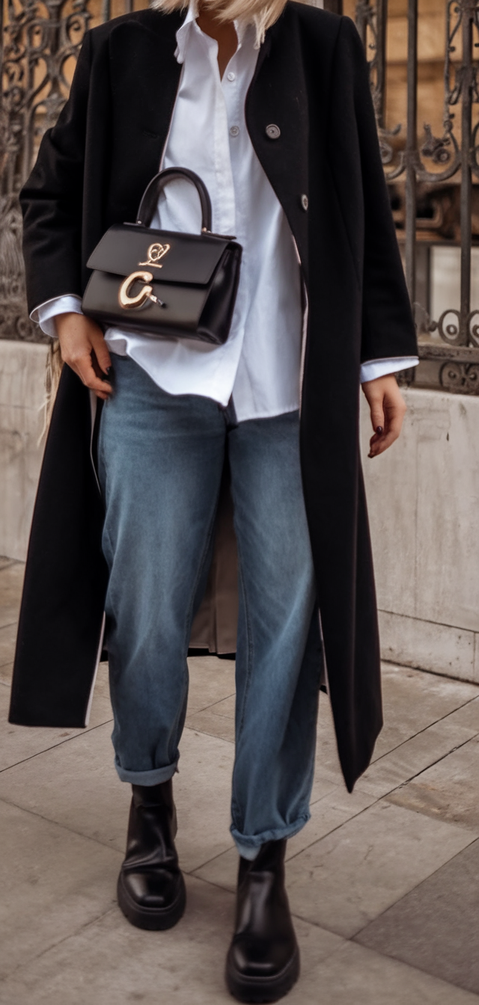 Chic Fall Outfits with Jeans 2025: Trendy Ideas for Women, Boots, Sneakers, and Jackets