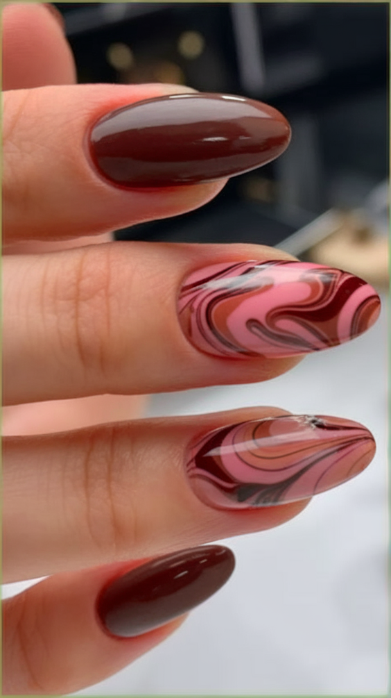 Autumn 2025 Nail Color Inspiration: Trendiest Autumn Nails Color Ideas and Designs for the Season