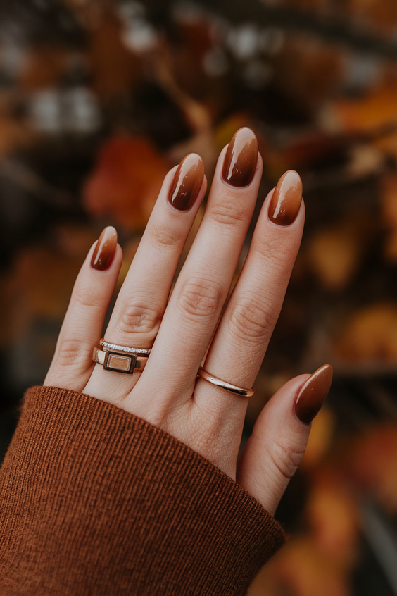 Simple Fall Nails Inspiration 2025: Effortless Autumn Manicure Ideas & Modern Trends for the Season