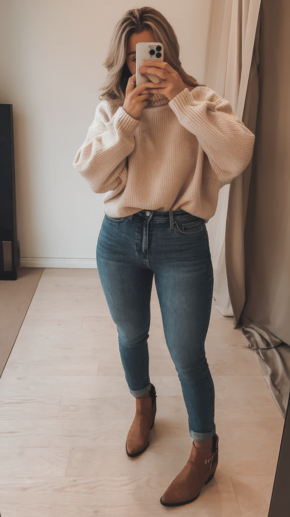 Early Fall Outfits Inspo for September 2025: 20 Trendy Looks for the New Season