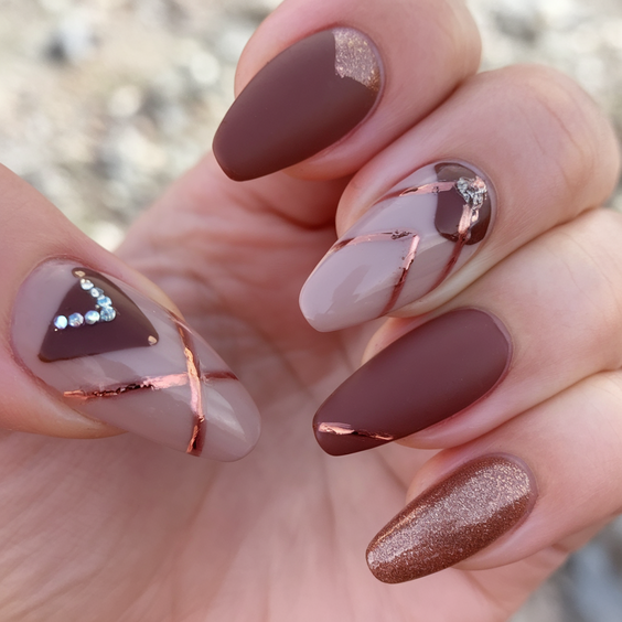 Top Fall 2025 Nail Color Shades: Must-Try Trends for Seasonal Style & Chic Manicure Inspiration