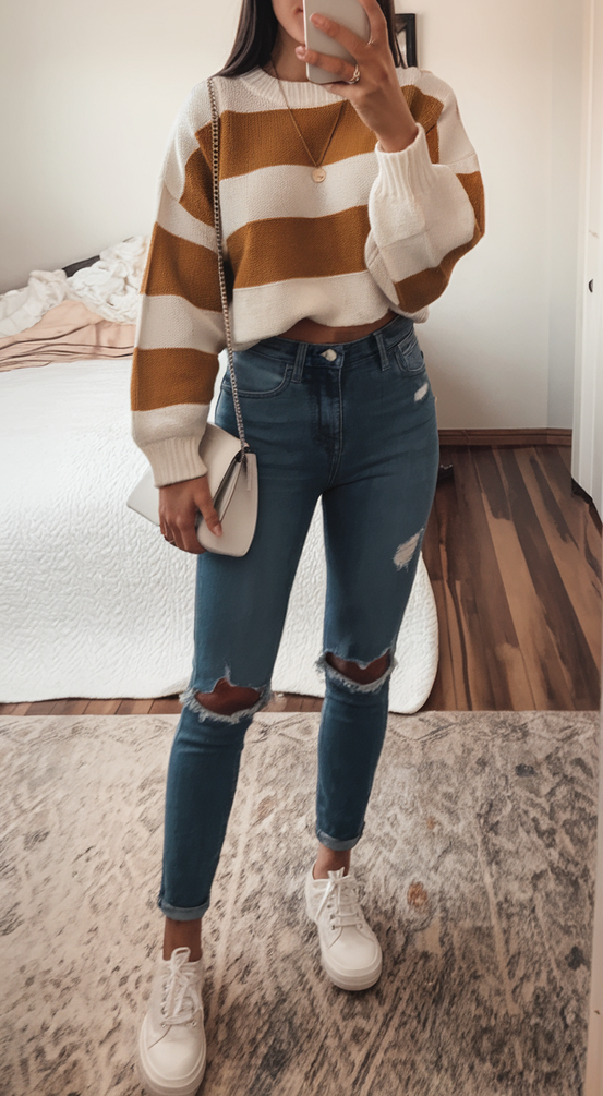 Warm Fall Outfits 2025: Cozy Layered Looks and Weather-Ready Styles for Every Woman