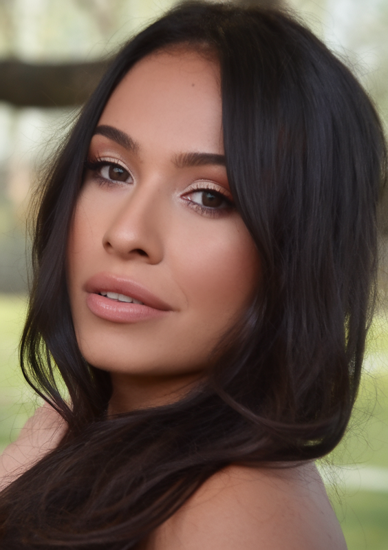 2025 Fall Latina Hair Color Ideas: Best Trends for Brown Skin, Brunettes, and Bold Blondes
