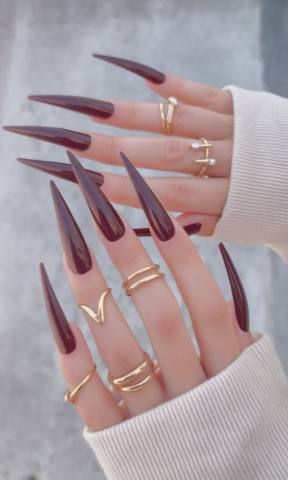 Fall Stiletto Nails 2025: Must-Try Designs for a Bold and Seasonal Statement This Autumn