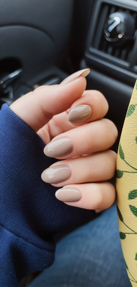 Stylish Round Fall Nails 2025: Trendy Seasonal Designs for Every Mood and Occasion