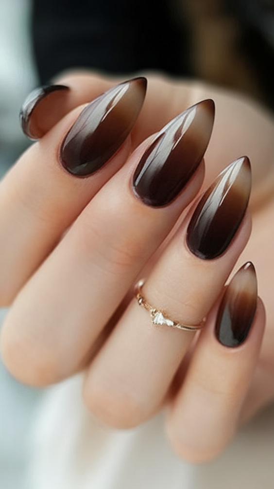 Fall Nail Inspiration 2025: Must-Try Designs for Seasonal Glamour and Cozy Autumn Vibes