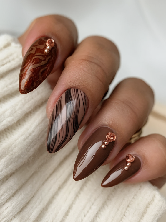 Fall Nail Inspiration 2025: Must-Try Designs for Seasonal Glamour and Cozy Autumn Vibes