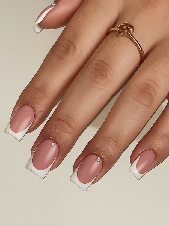 Fall French Tip Nails 2025: Chic, Modern, and Timeless Designs for the Perfect Seasonal Manicure