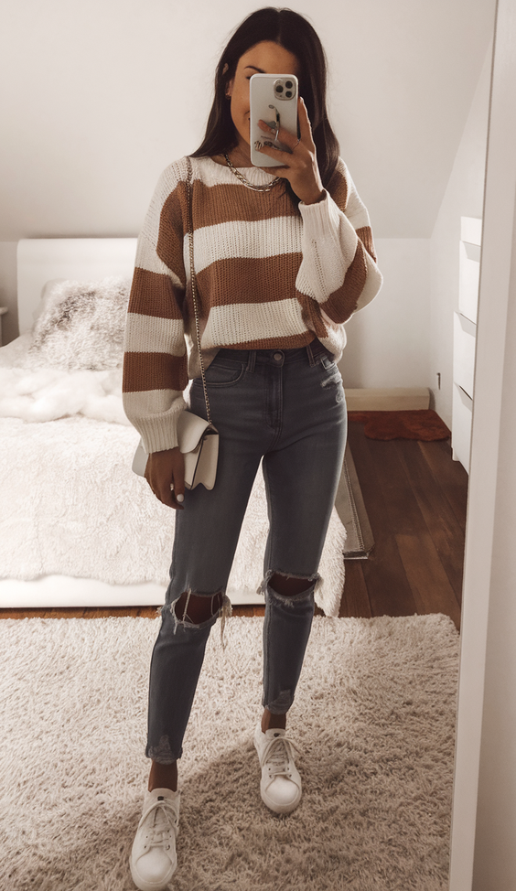 Stylish Fall 2025 Sweater Outfits to Copy Right Now for the Coziest and Chicest Cold-Weather Looks
