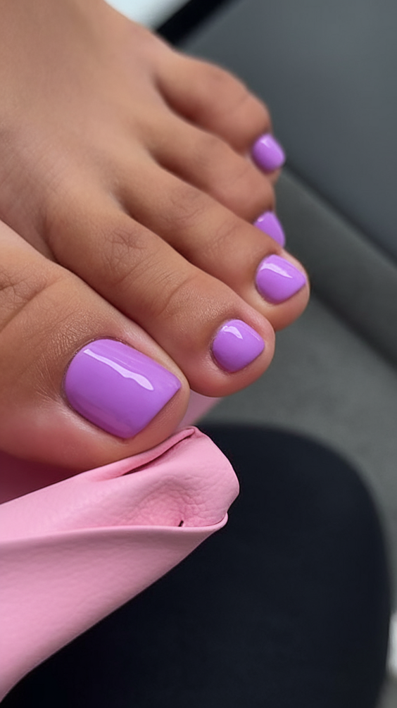 Trendy Fall Toe Nail Designs 2025: The Best Ideas for This Season’s Most Fashionable Pedicures