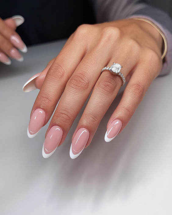Fall French Tip Nails 2025: Chic, Modern, and Timeless Designs for the Perfect Seasonal Manicure