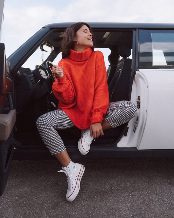 Stylish Fall 2025 Sweater Outfits to Copy Right Now for the Coziest and Chicest Cold-Weather Looks
