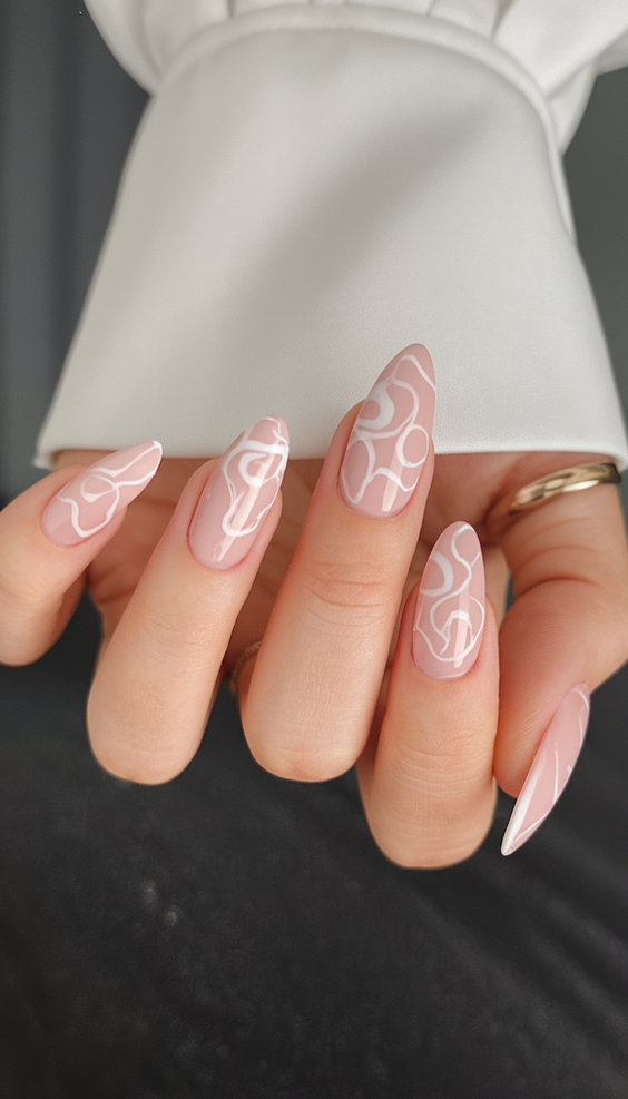 Subtle Fall Nails 2025 Ideas to Elevate Your Seasonal Look with Elegant and Minimal Designs