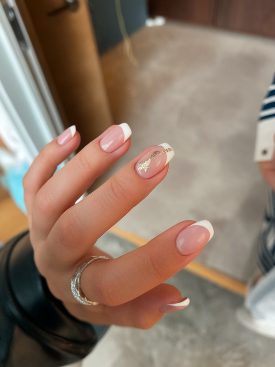 Fall French Tip Nails 2025: Chic, Modern, and Timeless Designs for the Perfect Seasonal Manicure