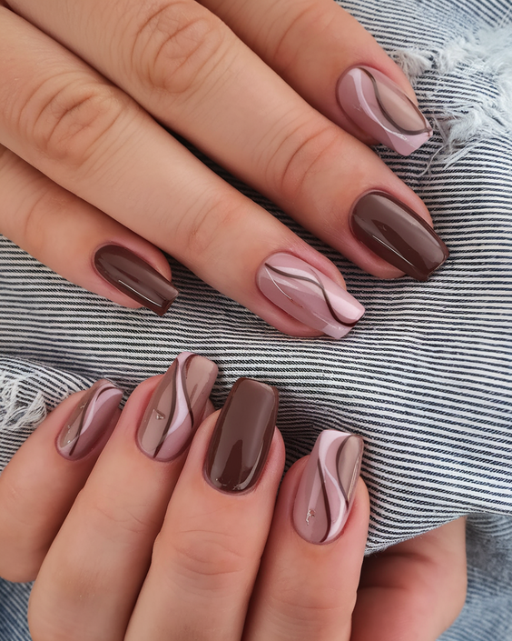 Fall Nail Colors for Medium Skin 2025: Stunning Designs for Brunettes, Blondes & Every Tone