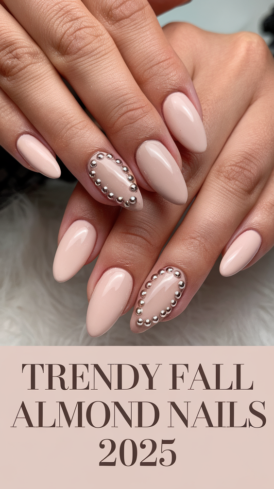 Trendy Fall Almond Nails 2025: 20 Elegant Designs to Inspire Your Seasonal Manicure