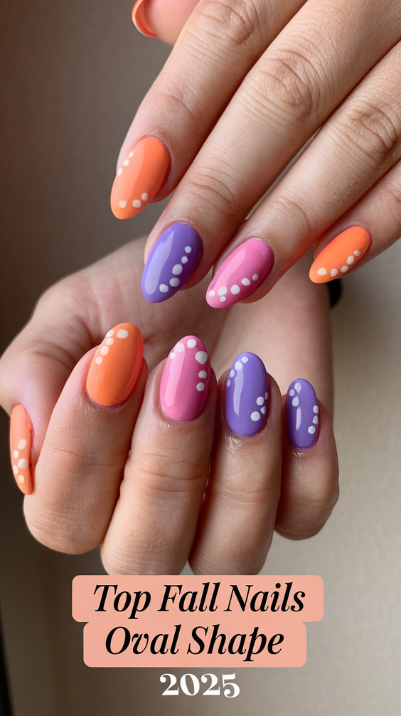 Fall Oval-Shaped Nails Ideas 2025 to Inspire Your Next Cozy Season Manicure with Elegant Designs
